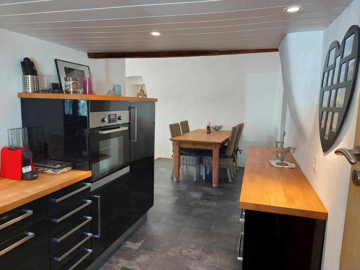 Appartement Voute En Gruyere Dans L'Intyamon Enney Buitenkant foto